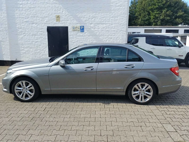 Mercedes-Benz C 200 CDI Avantgarde, снимка 4 - Автомобили и джипове - 52586100