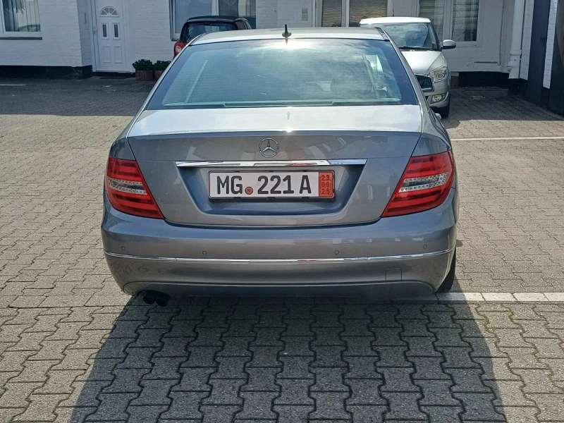 Mercedes-Benz C 200 CDI Avantgarde, снимка 6 - Автомобили и джипове - 52586100