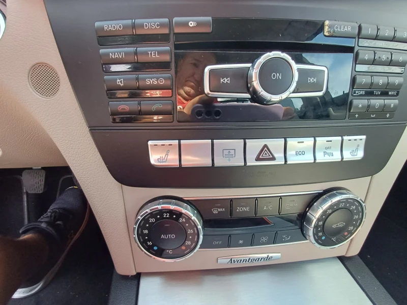 Mercedes-Benz C 200 CDI Avantgarde, снимка 14 - Автомобили и джипове - 52586100
