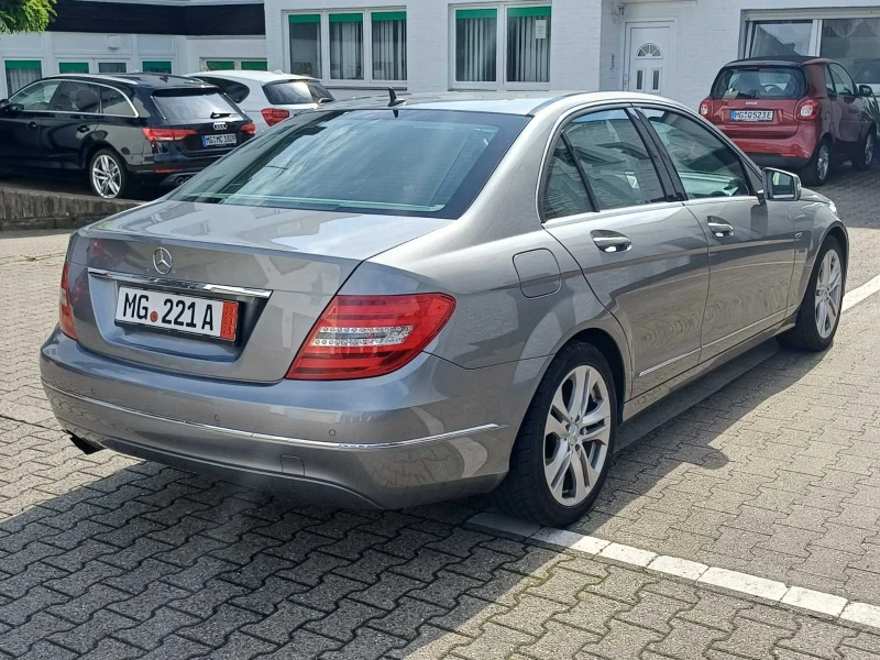 Mercedes-Benz C 200 CDI Avantgarde, снимка 8 - Автомобили и джипове - 52586100