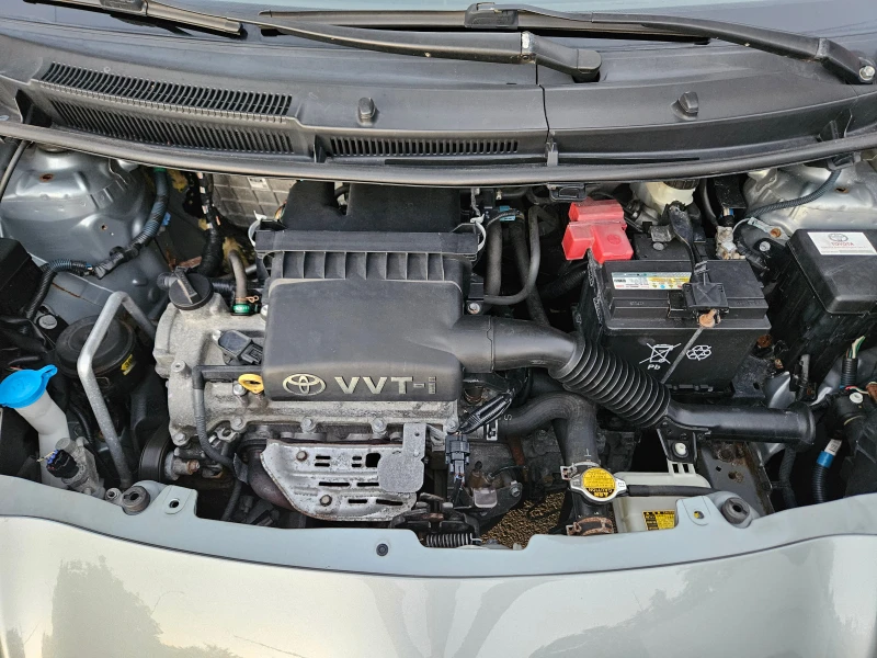 Toyota Yaris 1.3, 87к.с., 155х.км.!!!, снимка 15 - Автомобили и джипове - 51773636