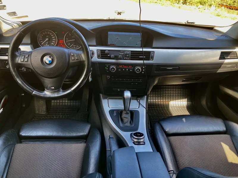BMW 330 M-PACK, снимка 6 - Автомобили и джипове - 52331581