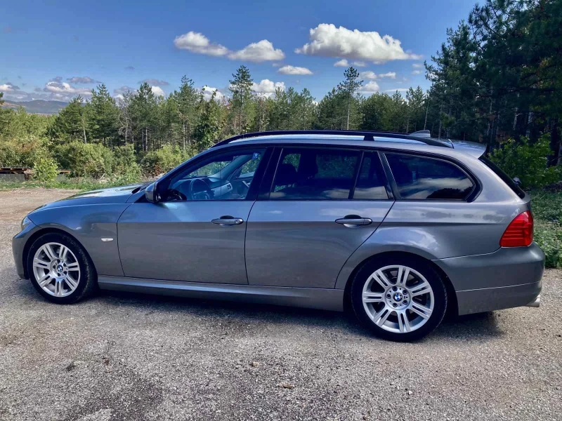 BMW 330 M-PACK, снимка 3 - Автомобили и джипове - 52331581