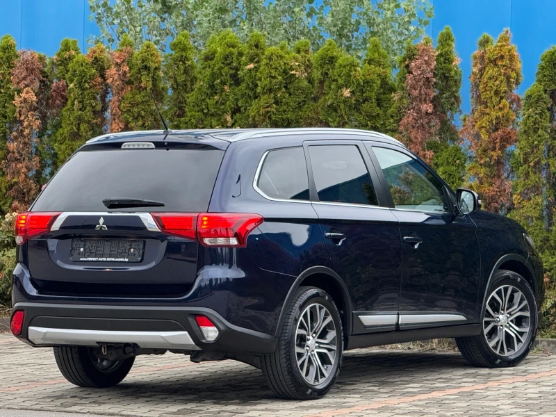 Mitsubishi Outlander Facelift-КОЖА-ПОДГРЕВ-КАМЕРА-186Х.КМ-УНИКАЛНА-ТОП!, снимка 5 - Автомобили и джипове - 51852152