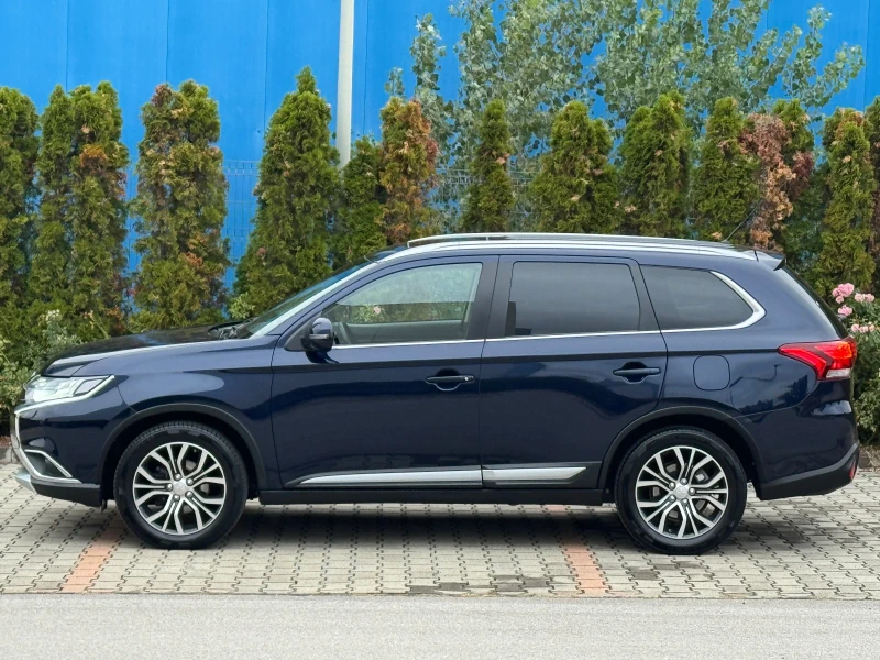 Mitsubishi Outlander Facelift-КОЖА-ПОДГРЕВ-КАМЕРА-186Х.КМ-УНИКАЛНА-ТОП!, снимка 8 - Автомобили и джипове - 51852152