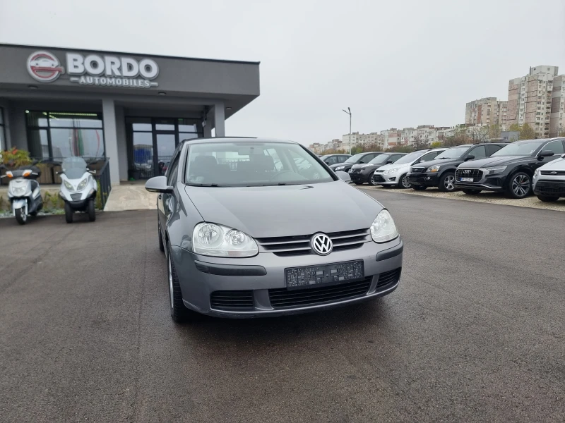VW Golf 1.9TDI, снимка 9 - Автомобили и джипове - 52365645