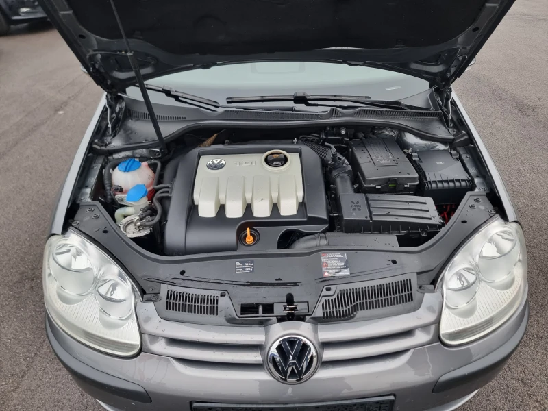VW Golf 1.9TDI, снимка 17 - Автомобили и джипове - 52365645