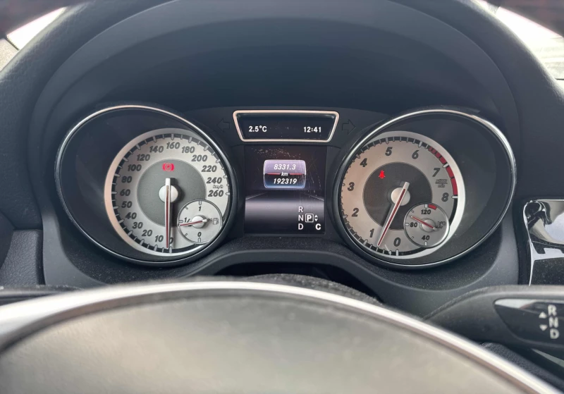 Mercedes-Benz CLA 250 4MATIC, снимка 4 - Автомобили и джипове - 52749901