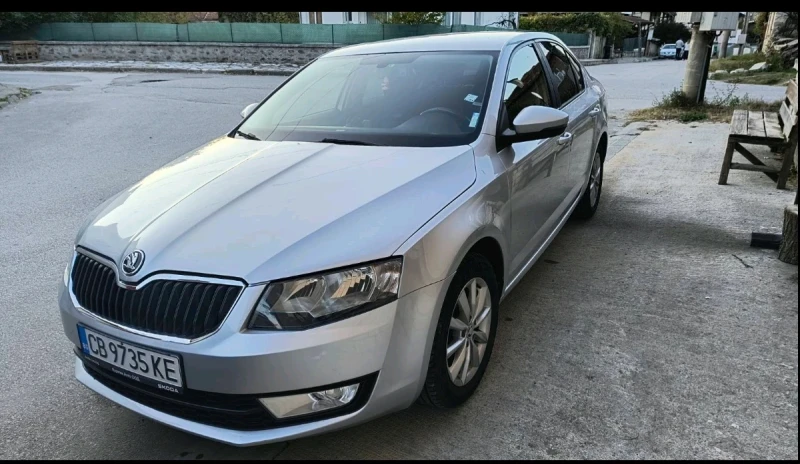 Skoda Octavia, снимка 9 - Автомобили и джипове - 52635095