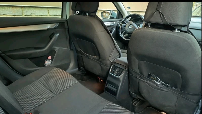 Skoda Octavia, снимка 7 - Автомобили и джипове - 52635095
