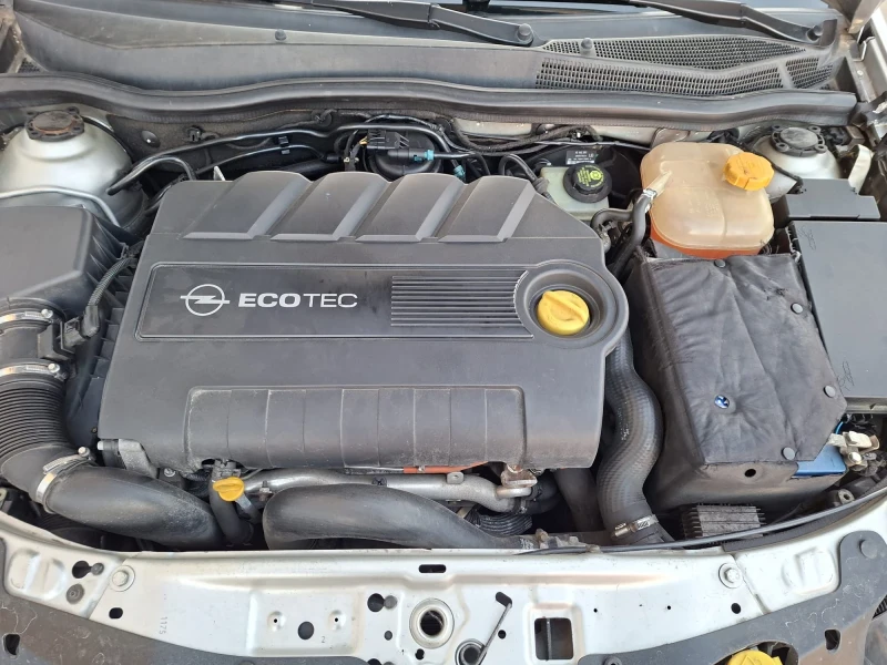 Opel Astra, снимка 7 - Автомобили и джипове - 52776359