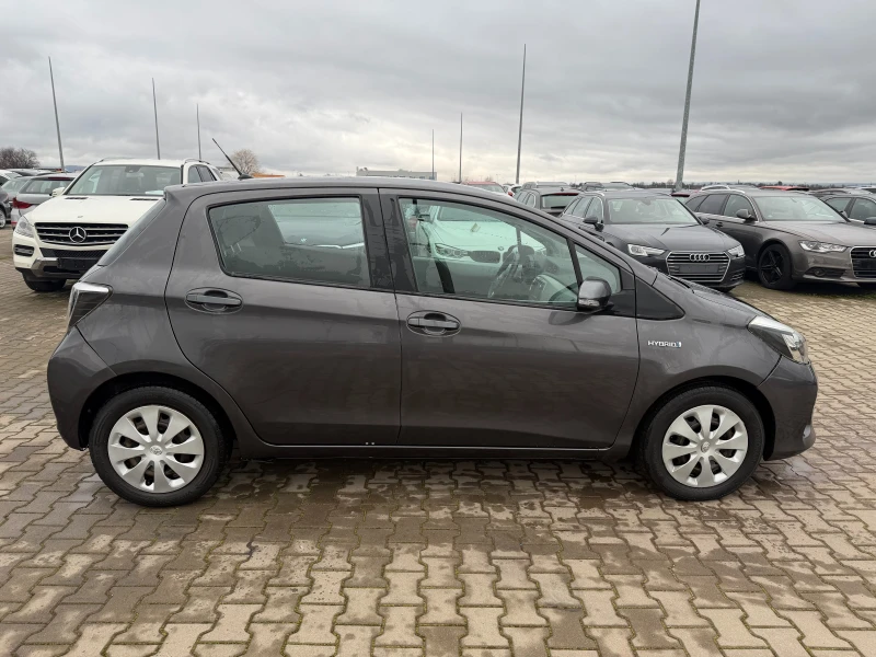 Toyota Yaris 1.5HYBRID AVTOMAT/NAVI/KAMERA EURO 5, снимка 5 - Автомобили и джипове - 53510290