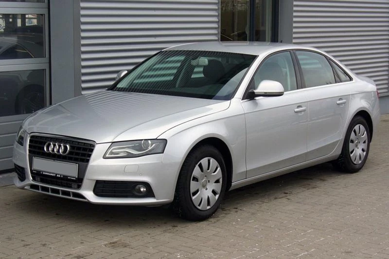 Audi A4 2.0, снимка 1 - Автомобили и джипове - 48184044