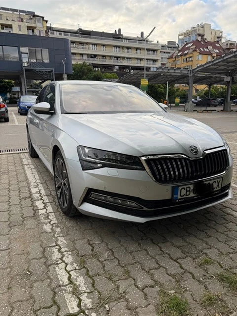 Skoda Superb, снимка 2 - Автомобили и джипове - 54886692