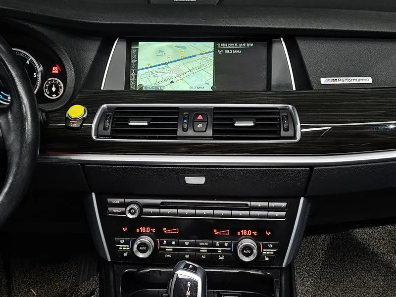 BMW 520 (F07) Gt Ed Edition, снимка 14 - Автомобили и джипове - 55747878