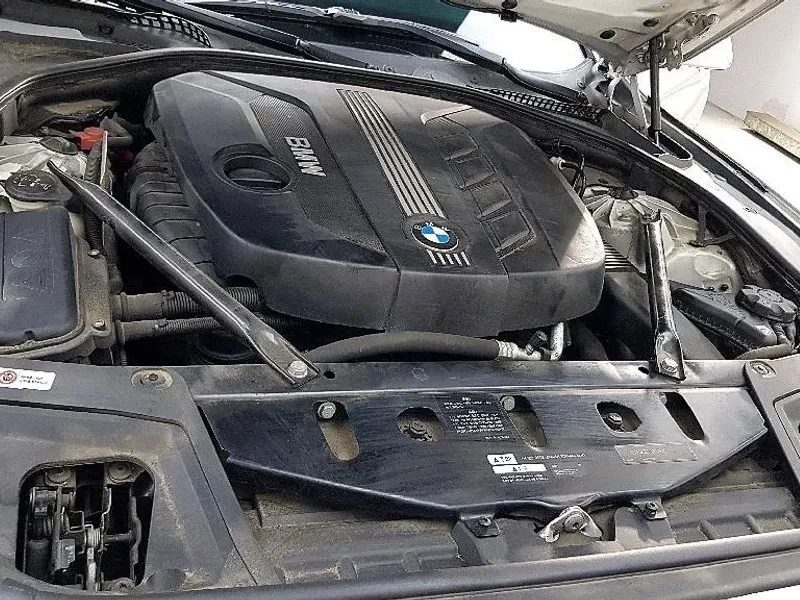 BMW 520 D, снимка 6 - Автомобили и джипове - 55898230