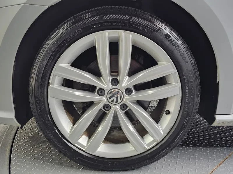 VW Passat 2.0 TSI - САМО 30% АВАНС, снимка 5 - Автомобили и джипове - 56267697
