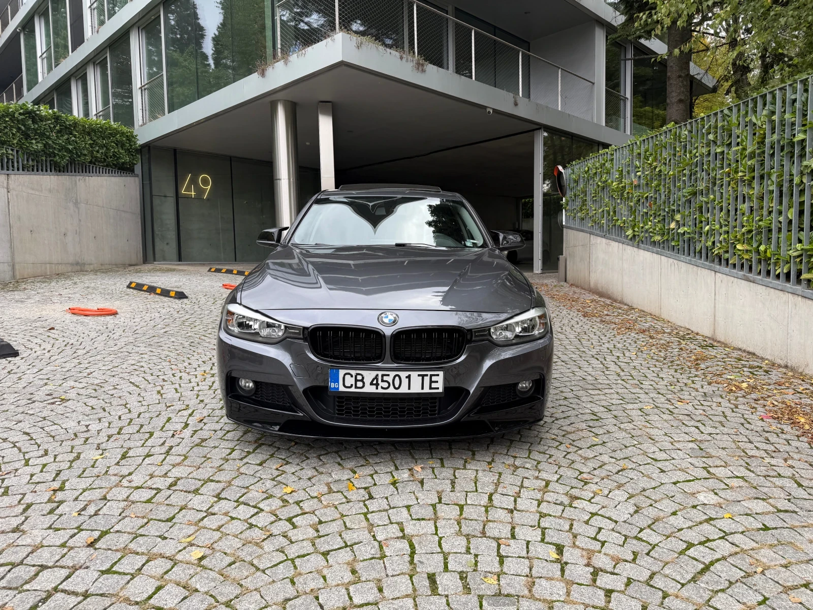 BMW 320 I X Drive, снимка 1