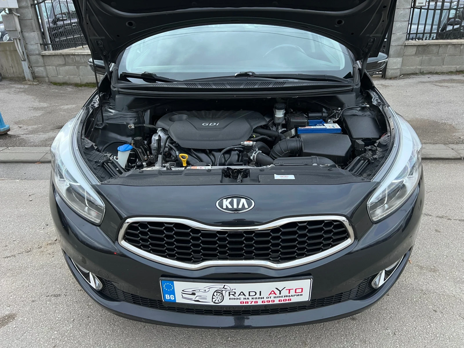 Kia Ceed 1.6i 2015г ШВЕЙЦАРИЯ - изображение 6