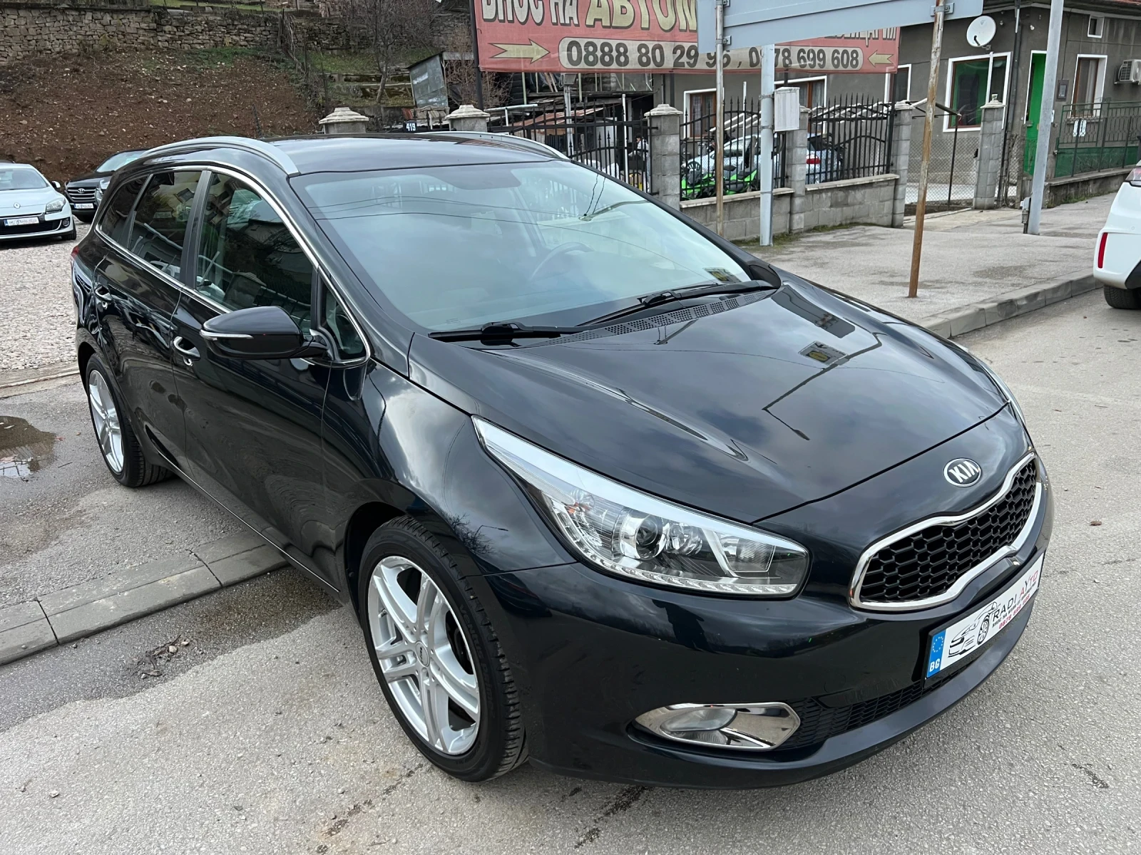 Kia Ceed 1.6i 2015г ШВЕЙЦАРИЯ - изображение 2