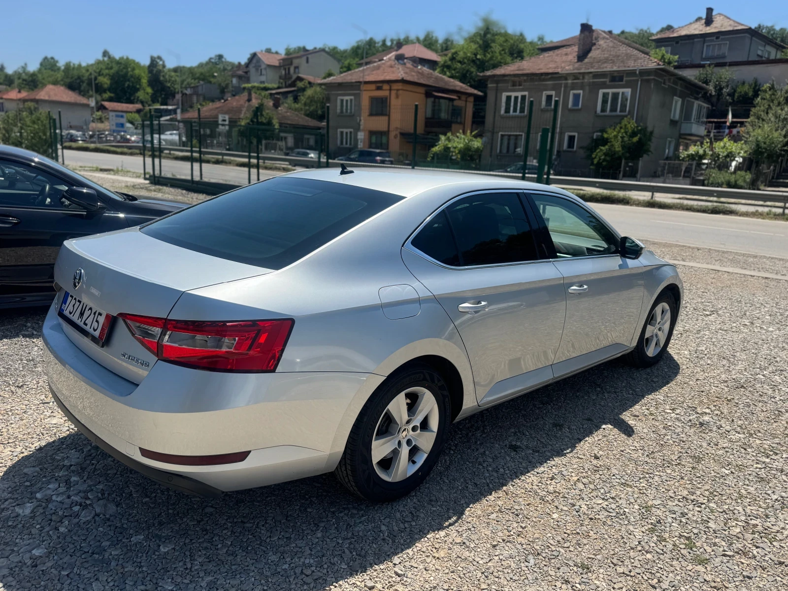 Skoda Superb 2.0 TDI - изображение 4