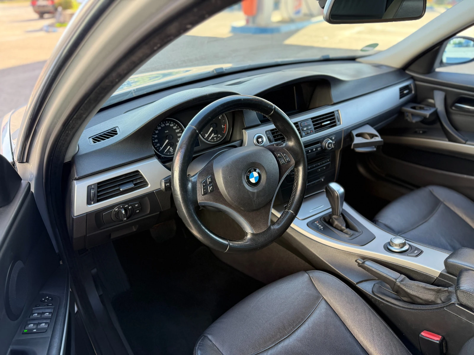 BMW 325 Navi/Auto - изображение 8