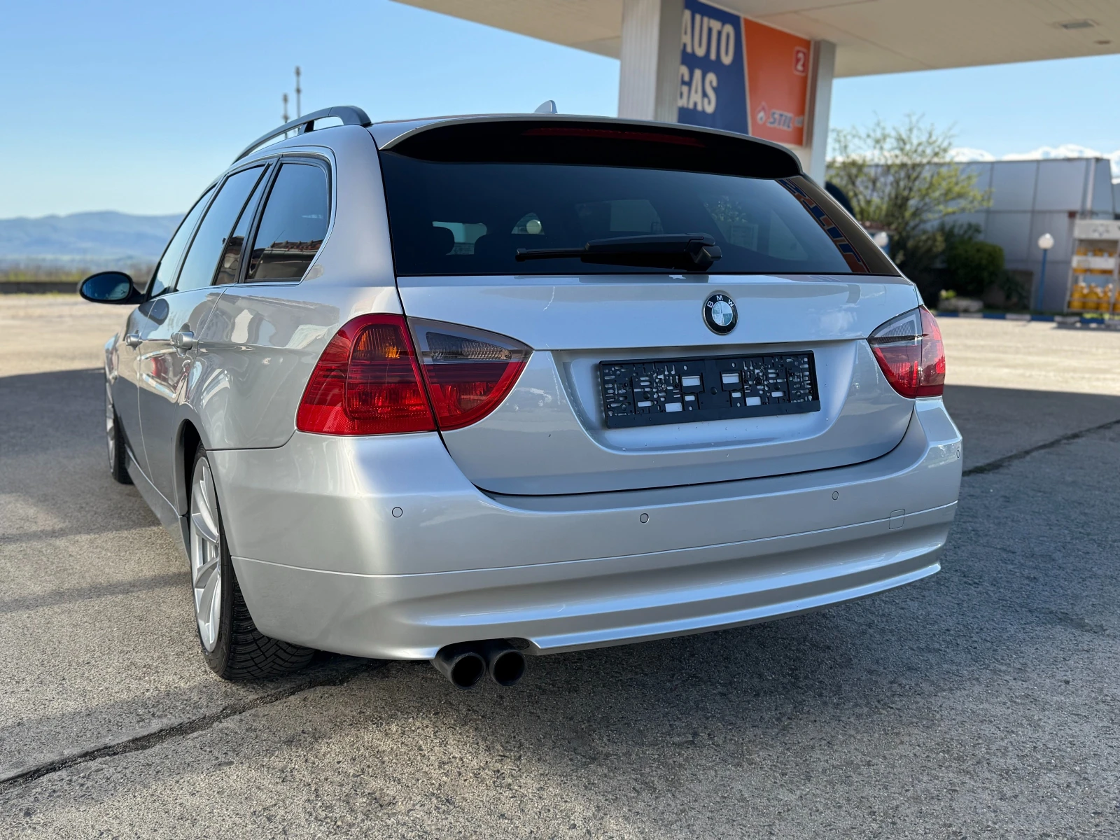 BMW 325 Navi/Auto - изображение 6