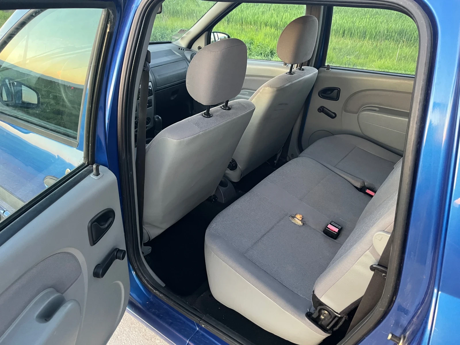 Dacia Logan 1.4 MPI - изображение 6