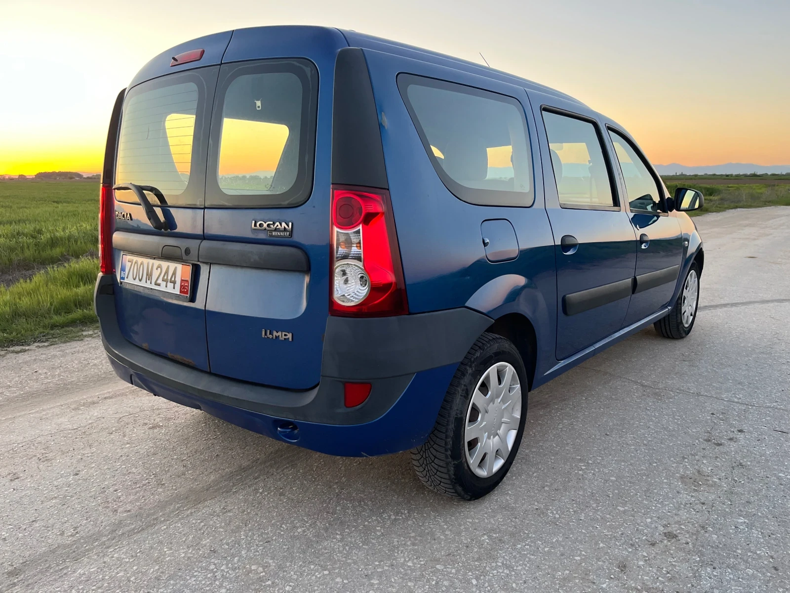 Dacia Logan 1.4 MPI - изображение 3