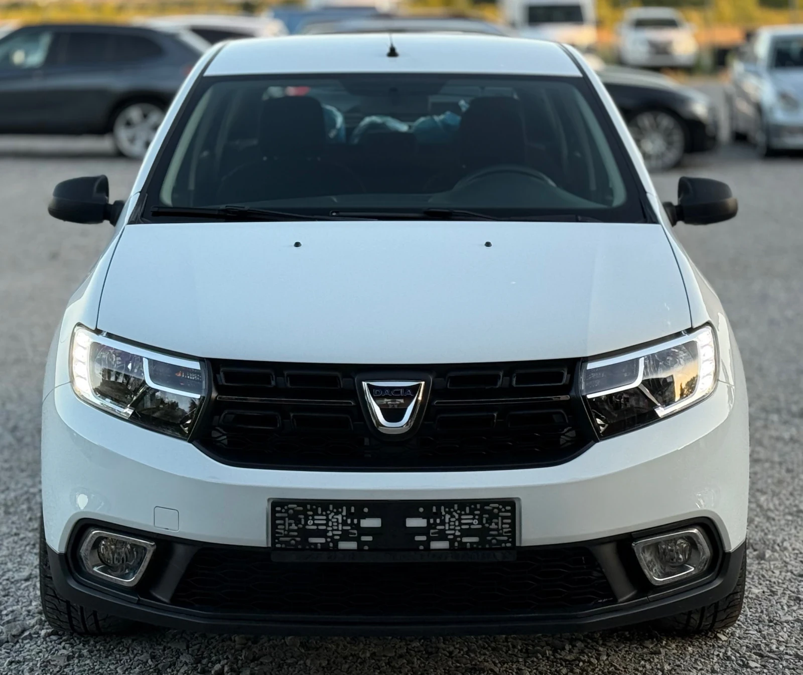 Dacia Sandero 1.0i 75к.с * Климатик*  - изображение 2