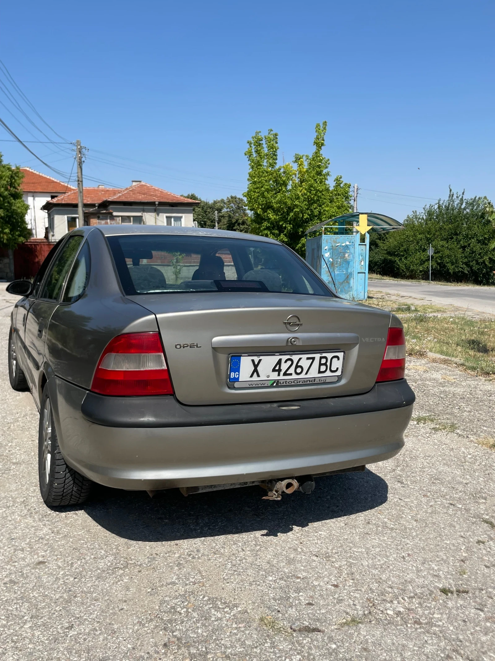 Opel Vectra 2.0 - изображение 4