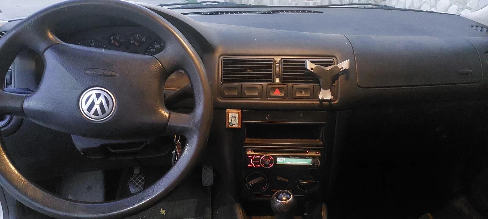 VW Golf 1600 - изображение 9