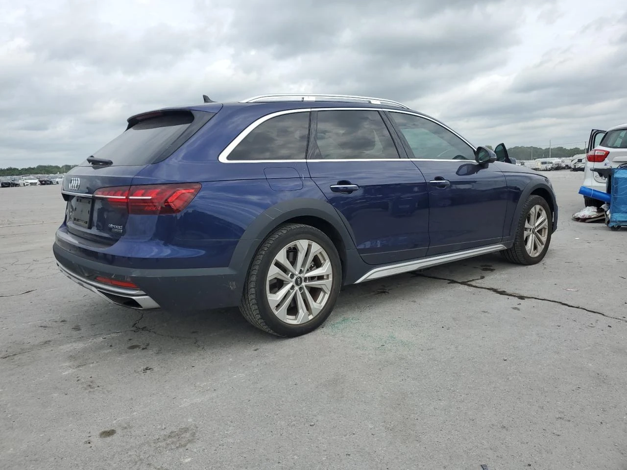 Audi A4 Allroad * PREMIUM PLUS* CAMERA* DIGITAL*  - изображение 6