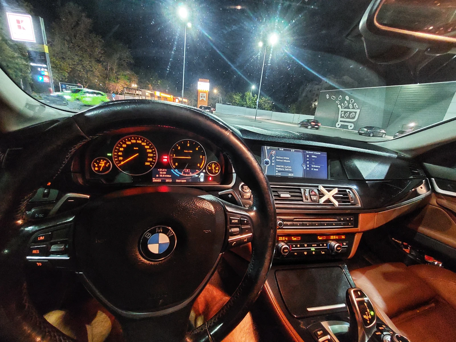 BMW 525 BMW F11 TWINTURBO F1 218hp 8ZF | Mobile.bg   13