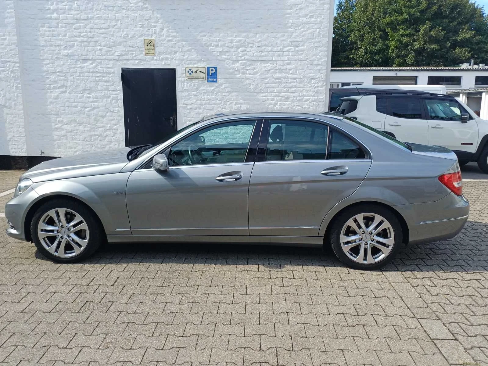 Mercedes-Benz C 200 CDI Avantgarde - изображение 4