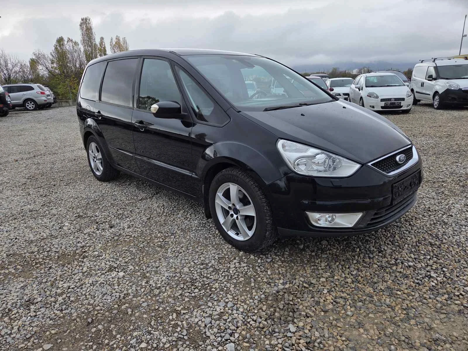 Ford Galaxy 2.0TDCI-115PS - изображение 3
