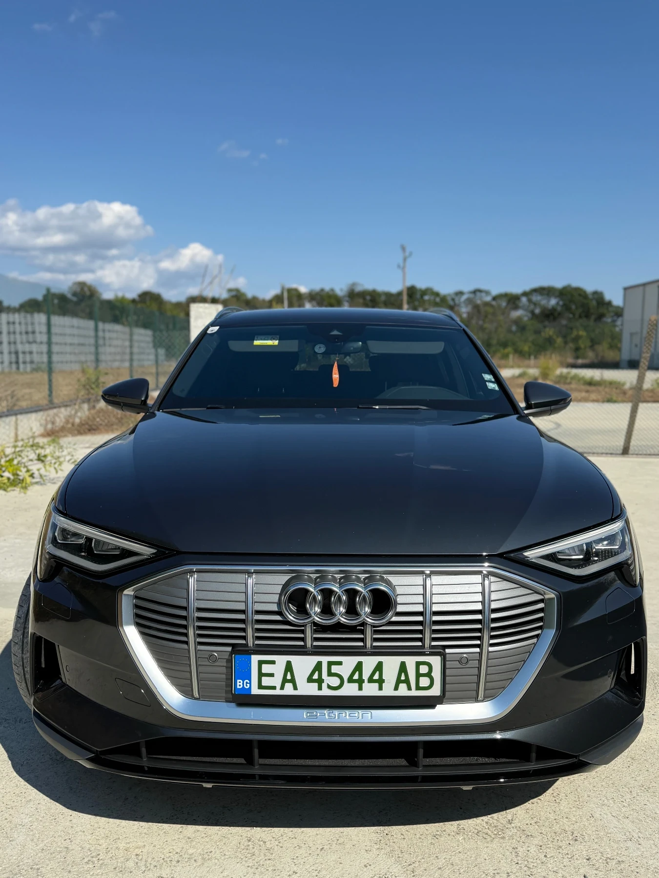 Audi E-Tron 50 quatro S-Line, снимка 2 - Автомобили и джипове - 55505698