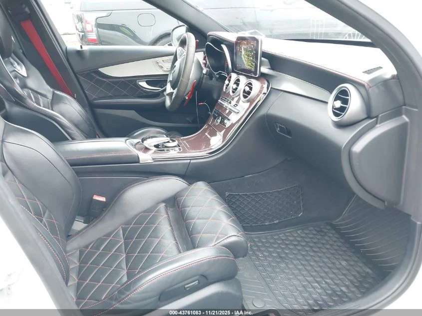 Mercedes-Benz C 63 AMG 2015 MERCEDES-BENZ C 63 AMG S | Mobile.bg   11