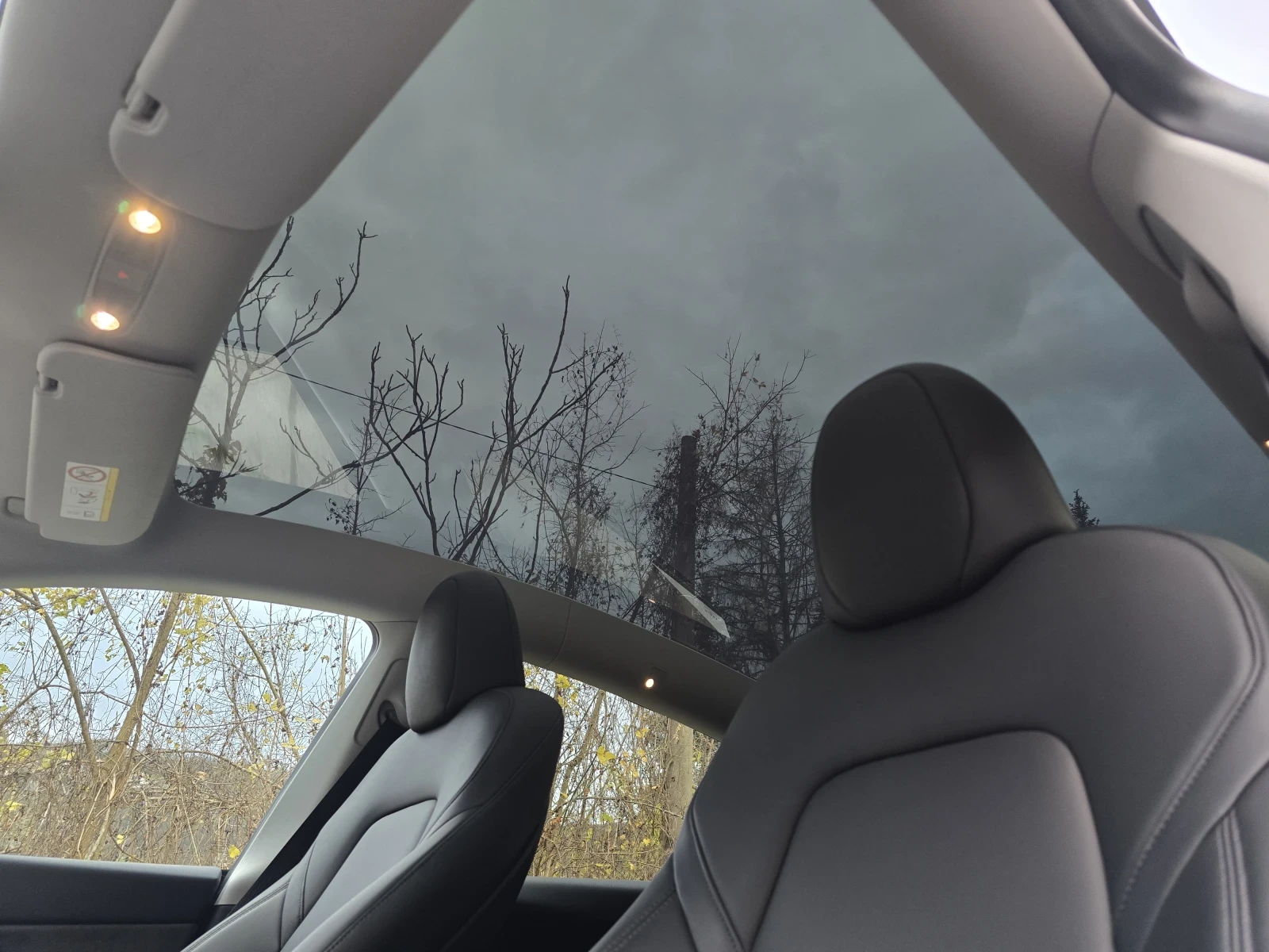 Tesla Model Y SR LFP  | Mobile.bg � ����������� 9