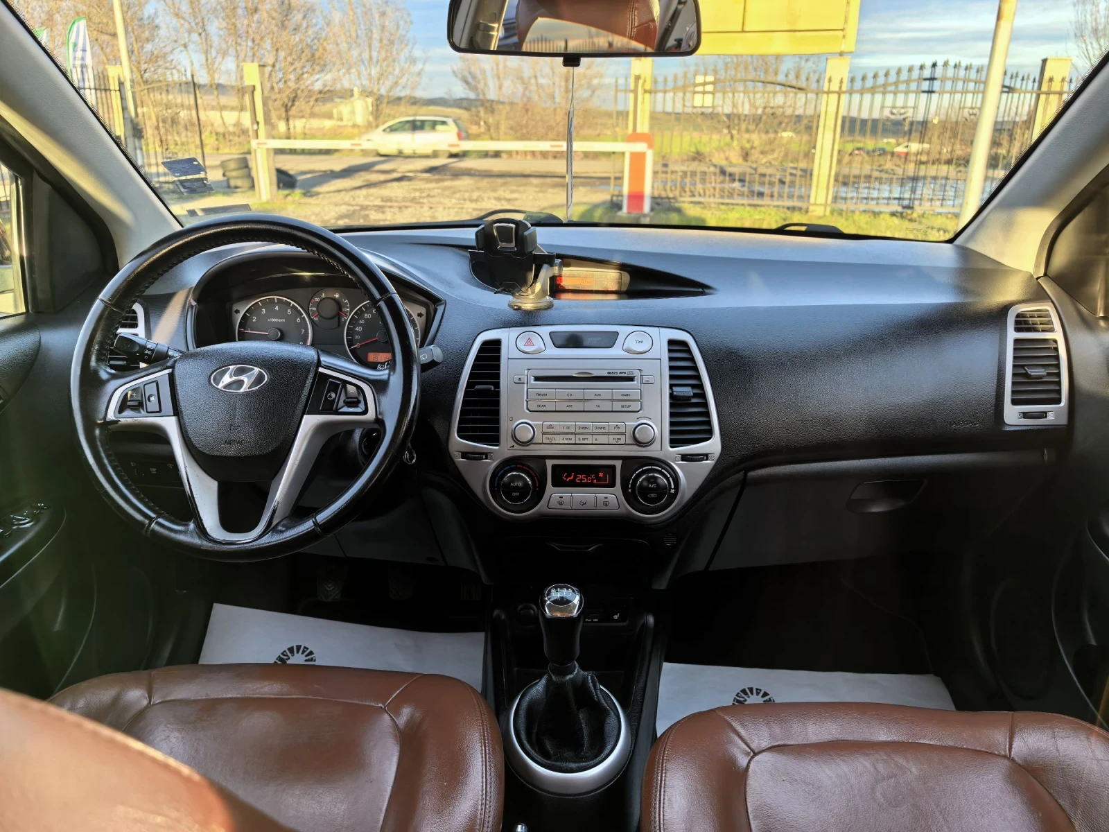 Hyundai I20 1, 6i - изображение 7