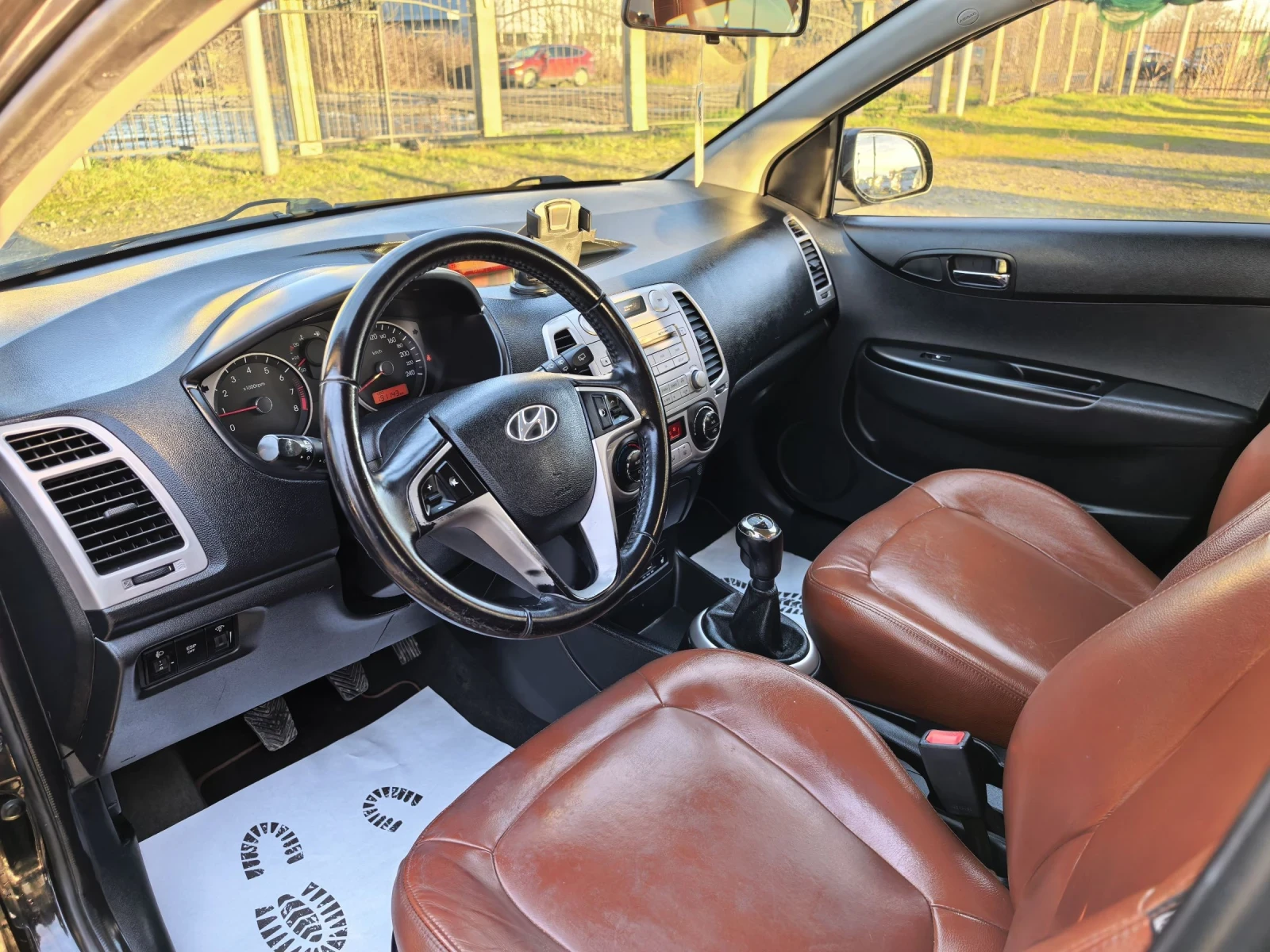 Hyundai I20 1, 6i - изображение 8