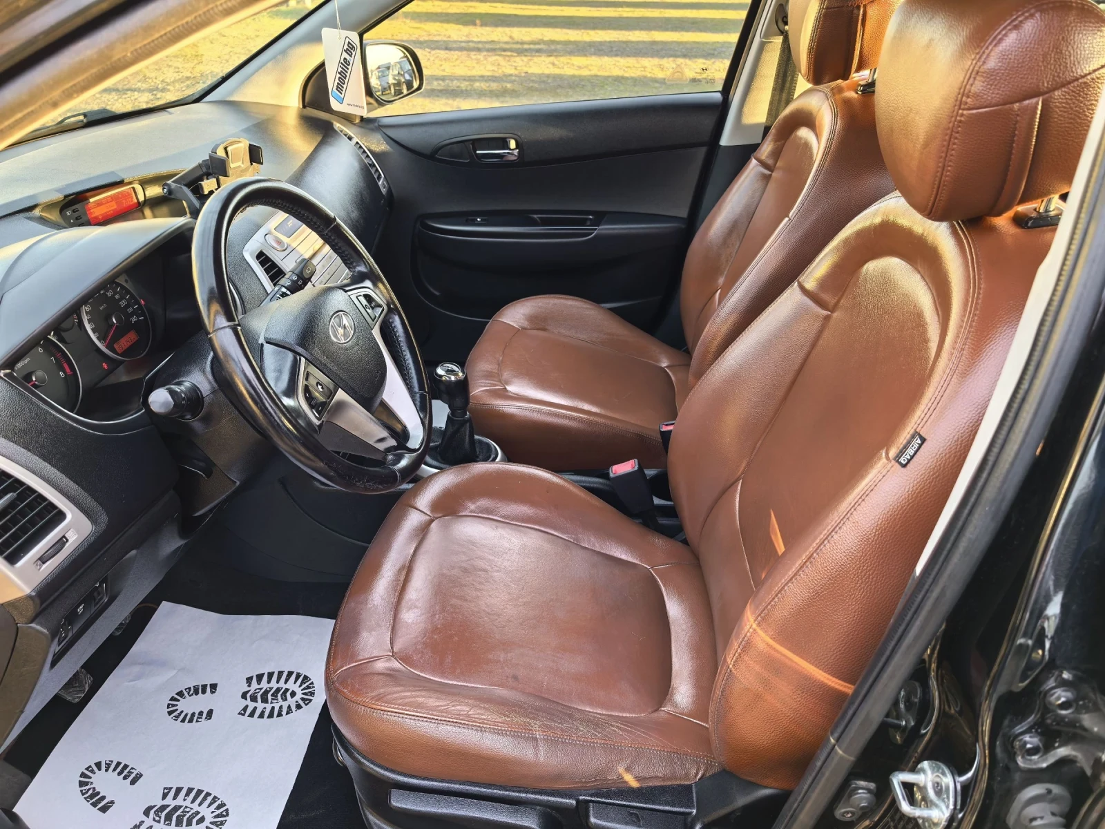 Hyundai I20 1, 6i - изображение 9