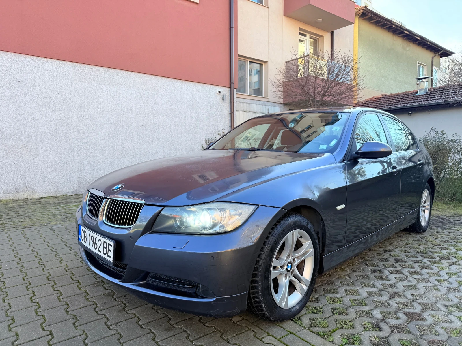 BMW 320 2007 г. 2.0 Дизел 163кс Автоматик   - изображение 8
