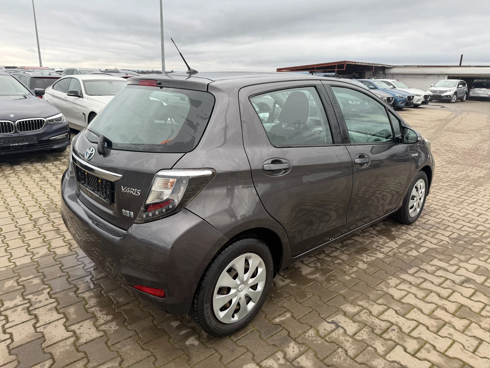 Toyota Yaris 1.5HYBRID AVTOMAT/NAVI/KAMERA EURO 5 | Mobile.bg � ����������� 6
