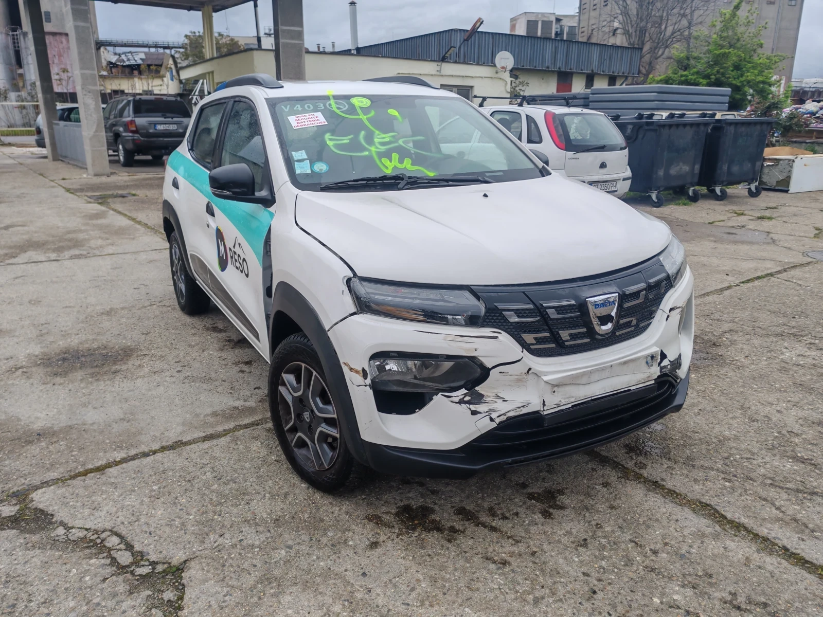 Dacia Spring Капарирано!, снимка 4 - Автомобили и джипове - 53952646