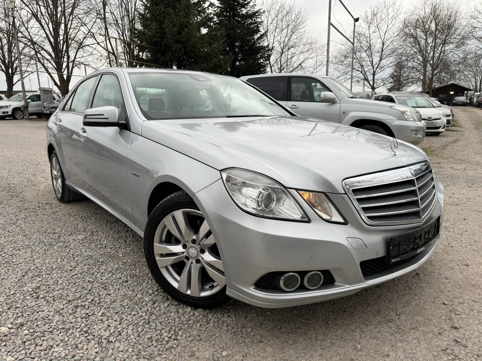Mercedes-Benz E 220 CDI, снимка 7 - Автомобили и джипове - 54000765