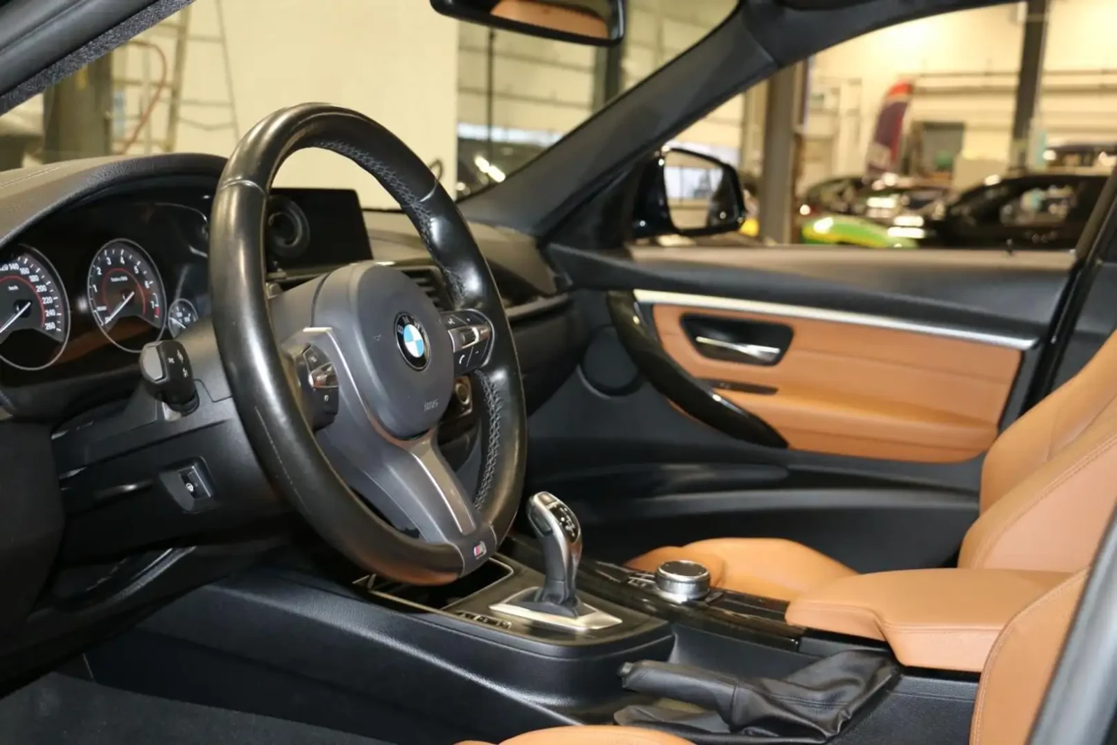 BMW 340 xDrive - M-Pack, снимка 6 - Автомобили и джипове - 54607099