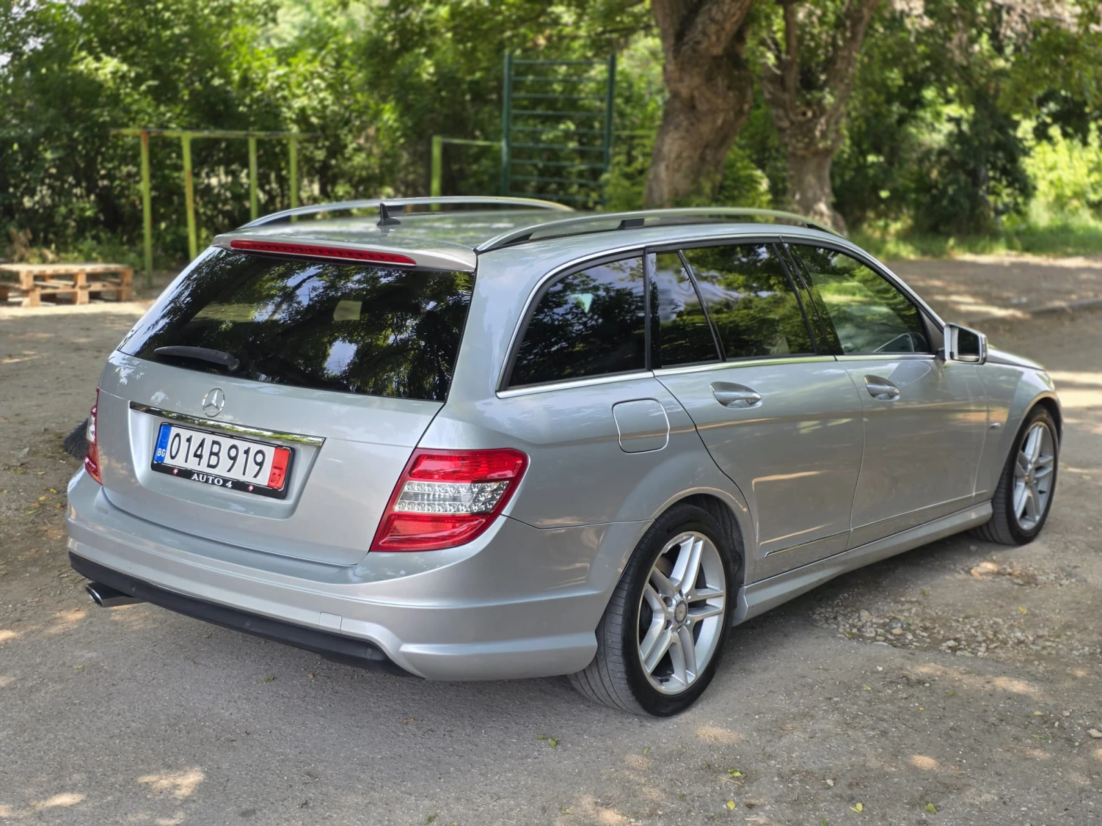 Mercedes-Benz C 250 AMG* 4Matic* SWISS* FULL* , снимка 6 - Автомобили и джипове - 54799729