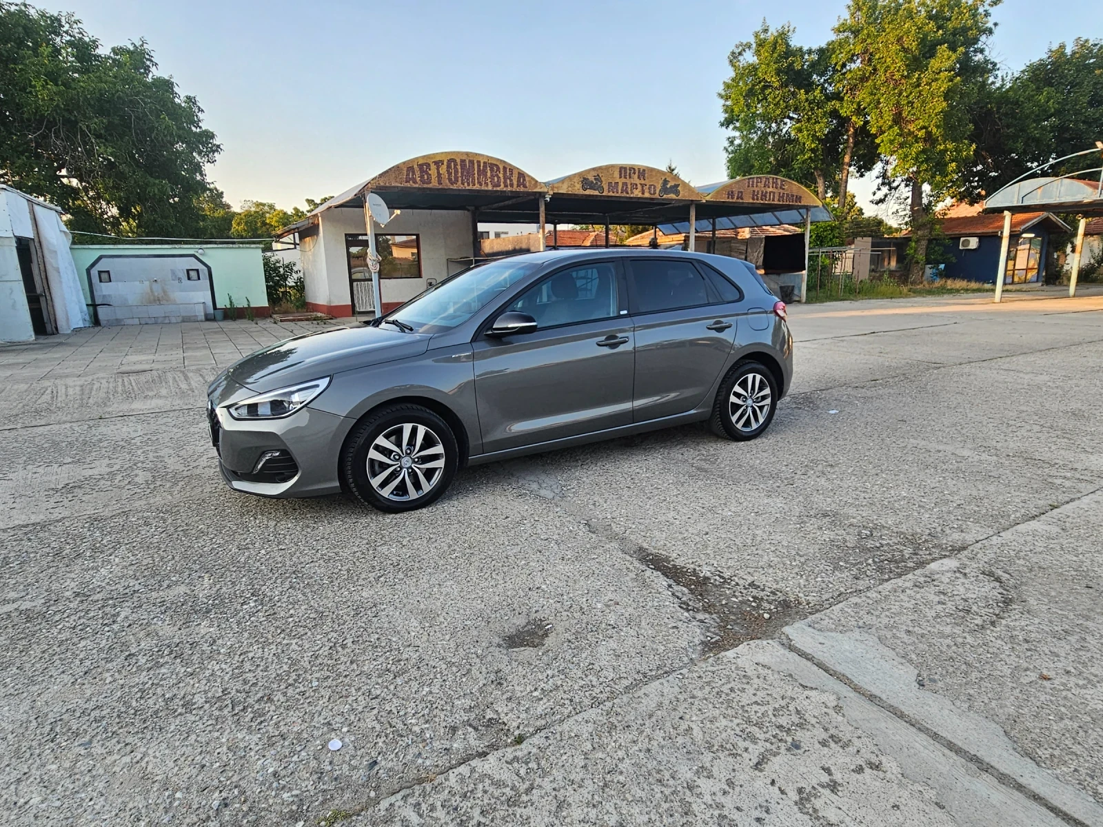 Hyundai I30 45000 km, снимка 2 - Автомобили и джипове - 55190504
