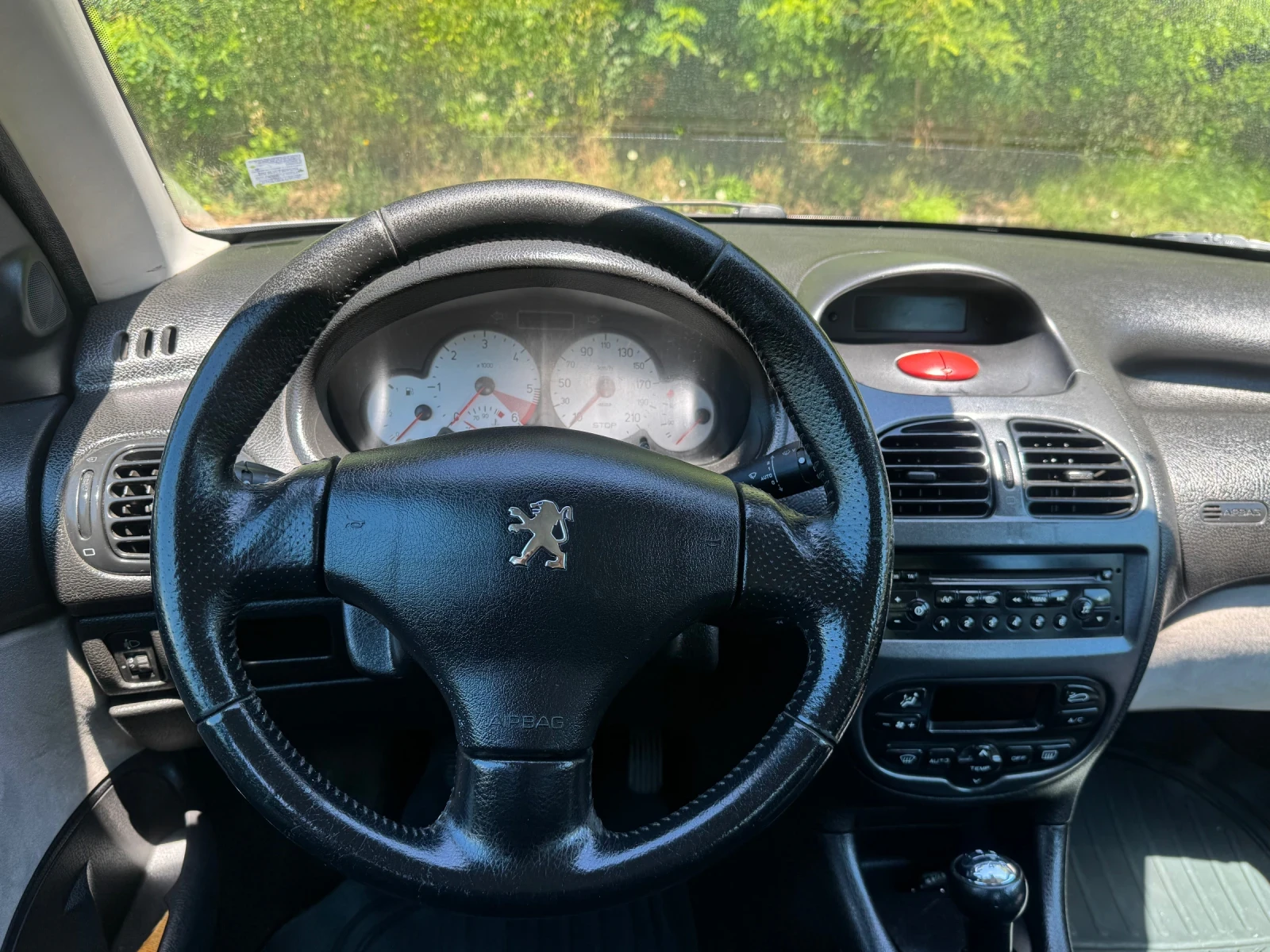 Peugeot 206 1.6 hdi, снимка 4 - Автомобили и джипове - 55421264